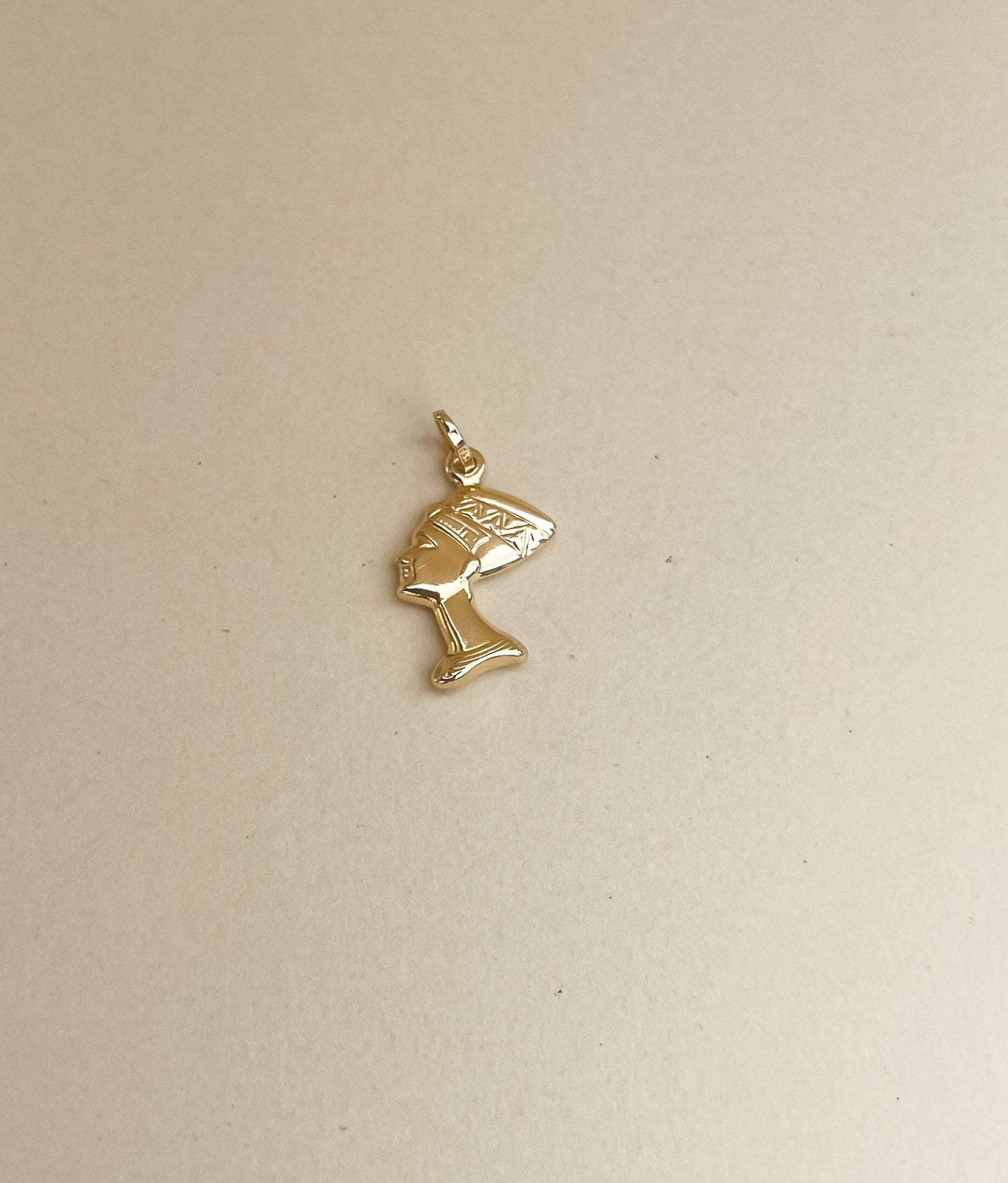 Nefertiti 3D pendant 14k yellow large gold Egyptian goddess pendant Nefertiti solid gold queen charm pendant for him Egyptian queen charm