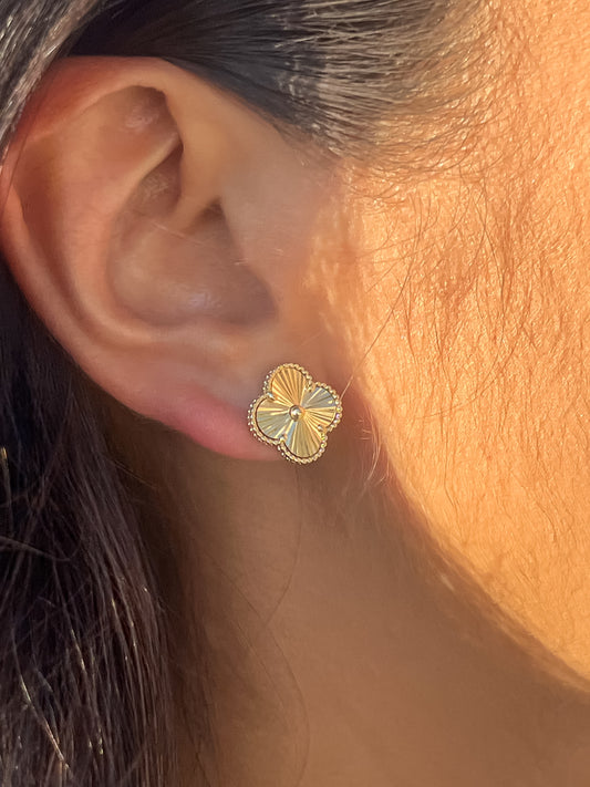 Gold sunburst clover earrings