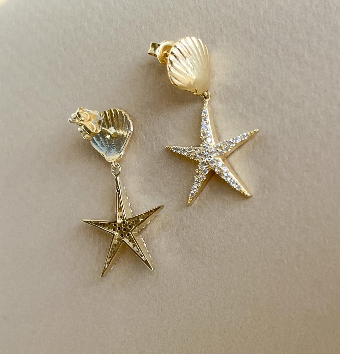 Gold seashell earrings with starfish dangle cz stone starfish earrings beach wedding earrings gold seashell earrings for her beach dangle
